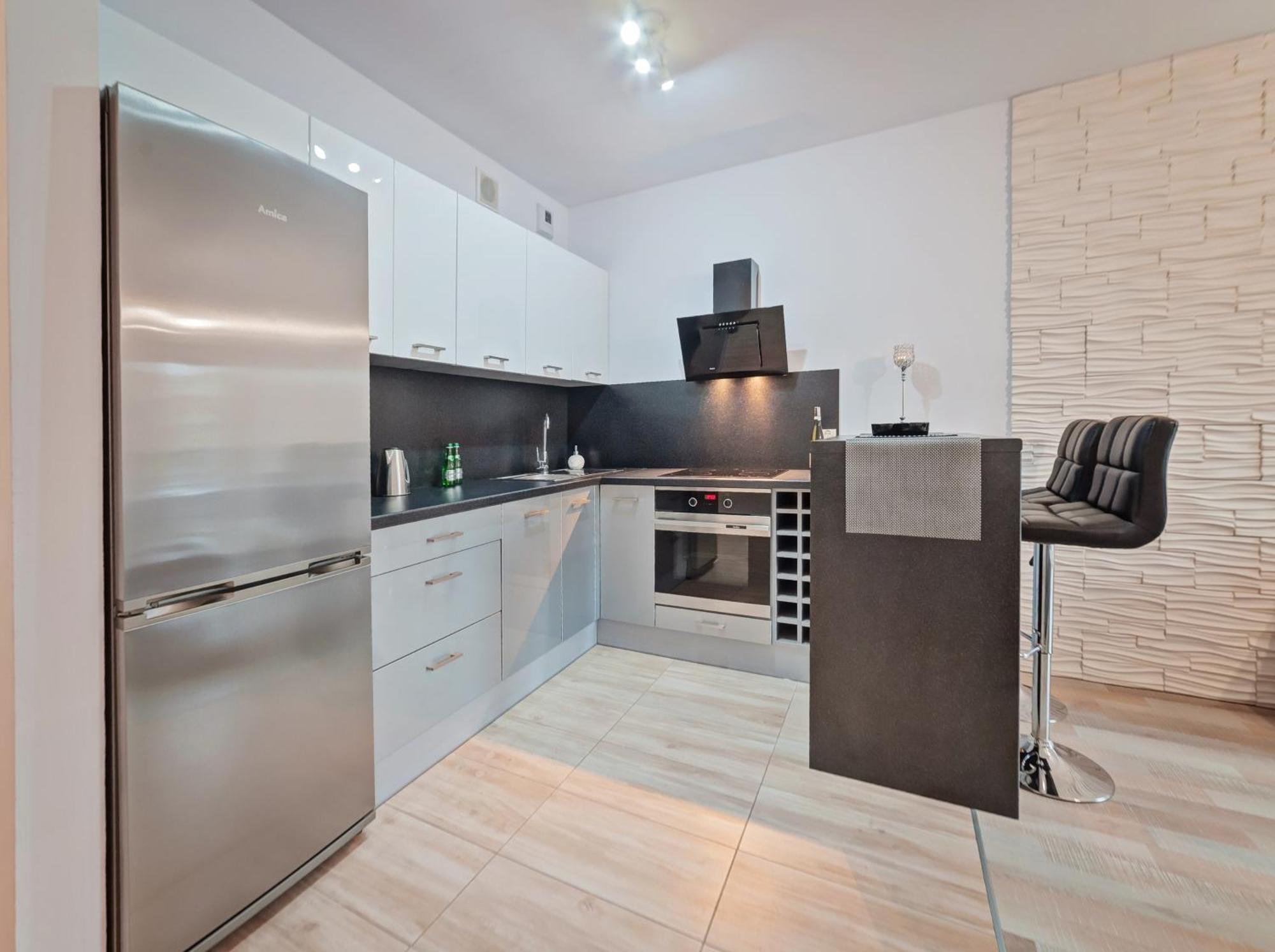 Apartamenty Homely Place Casa Verona - Stary Rynek - Parking Poznań Chambre photo